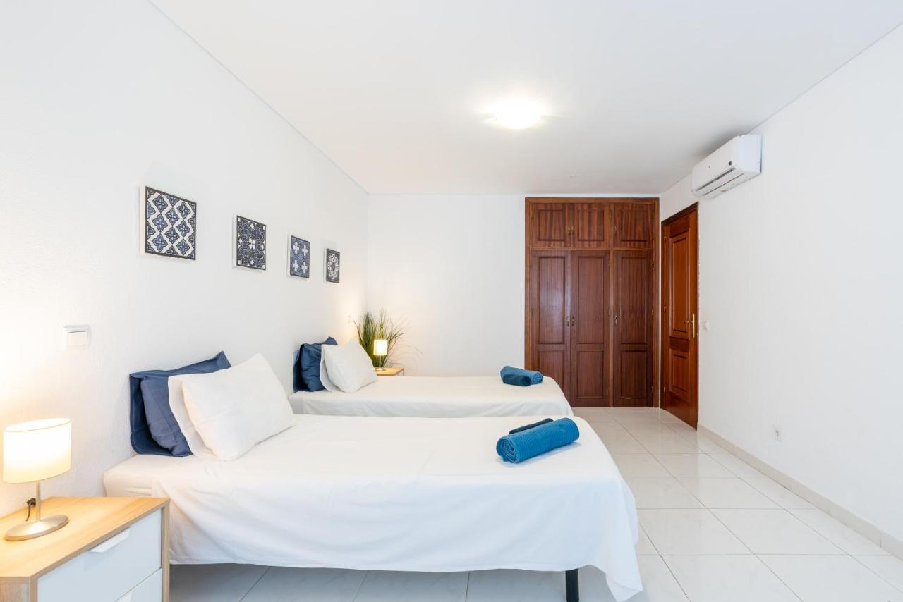 Eurosol Carihuela Apartman Torremolinos Kültér fotó